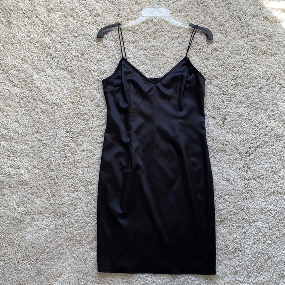 Chetta B Sherrie Bloom + Peter Noviello Lace Cocktail Dress - Black, Size 2 - Picture 9 of 9